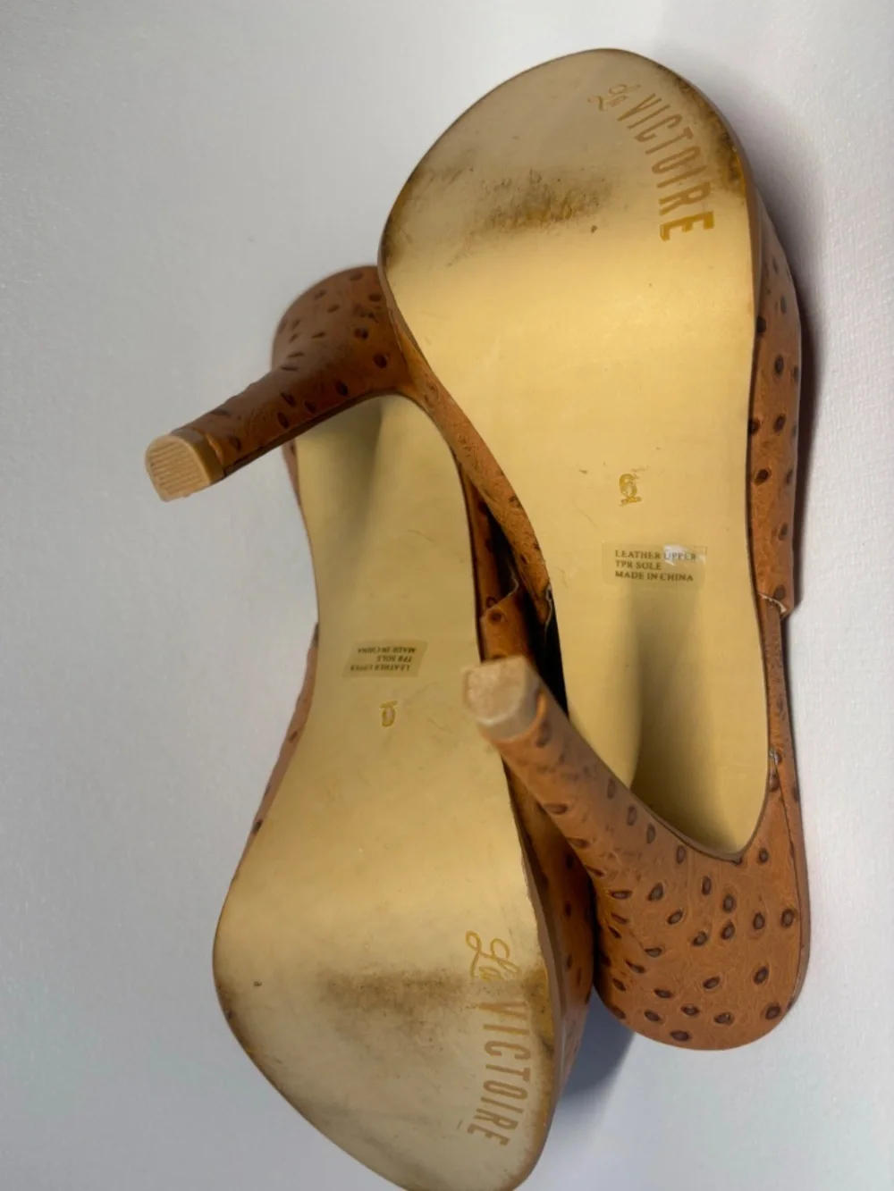 La Victoire Ostrich Embossed Leather Platform Slingback Heels Brown Size 6